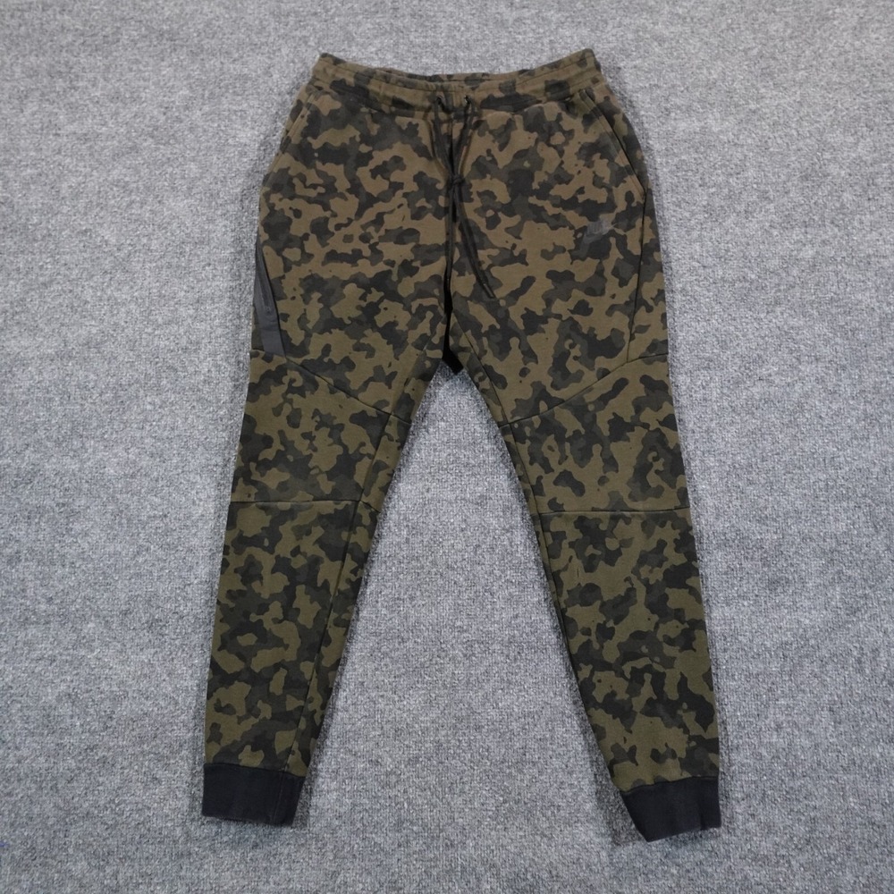 Nike tech Camo Joggers, size medium